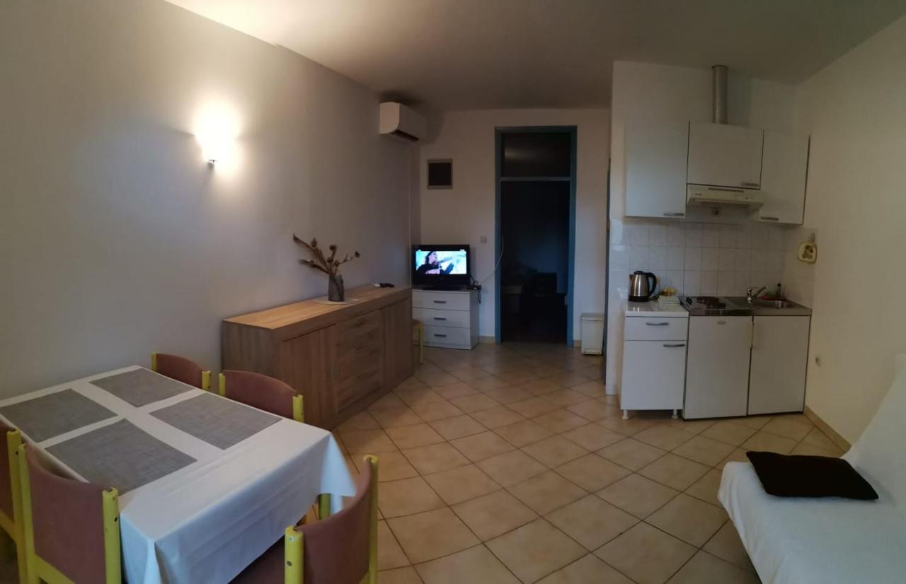 Apartments Sretna Gradac  Dış mekan fotoğraf